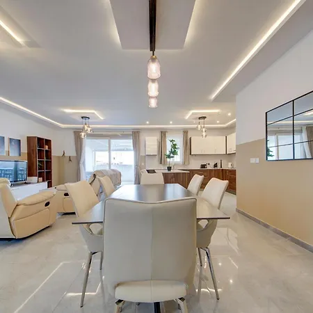 Fully Equipped 2br With Pool & Gym Access By 360 Estates Apartamento