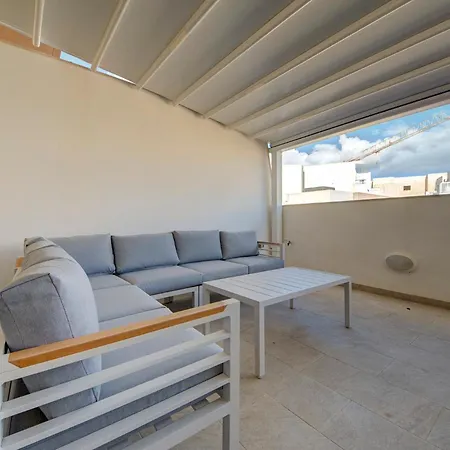 Apartamento Fully Equipped 2br With Pool & Gym Access By 360 Estates
