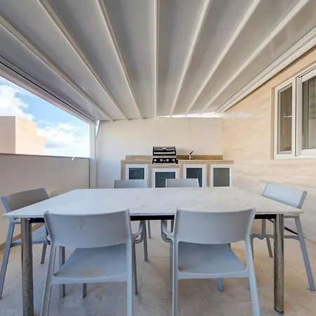 Fully Equipped 2br With Pool & Gym Access By 360 Estates Apartamento St. Paul's Bay