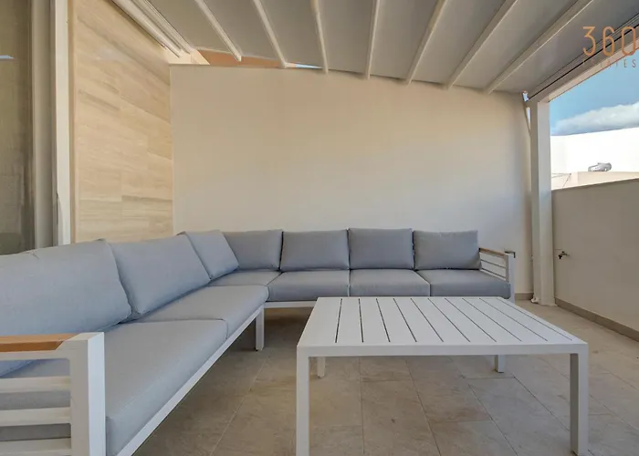 Fully Equipped 2br With Pool & Gym Access By 360 Estates