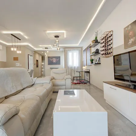 Fully Equipped 2br With Pool & Gym Access By 360 Estates Апартаменты Сент-Полс-Бей