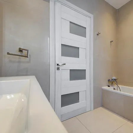 Fully Equipped 2br With Pool & Gym Access By 360 Estates Апартаменты *