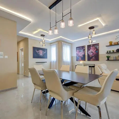 Fully Equipped 2br With Pool & Gym Access By 360 Estates Διαμέρισμα *