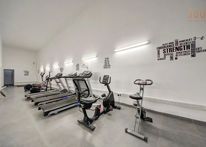 Fully Equipped 2br With Pool & Gym Access By 360 Estates *