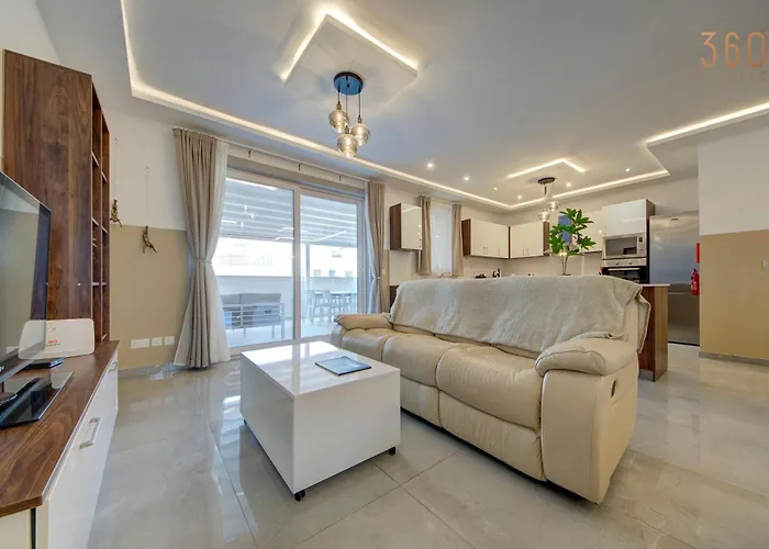 Fully Equipped 2br With Pool & Gym Access By 360 Estates Apartament