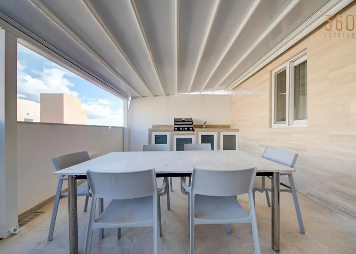 Fully Equipped 2br With Pool & Gym Access By 360 Estates Apartament St. Paul's Bay